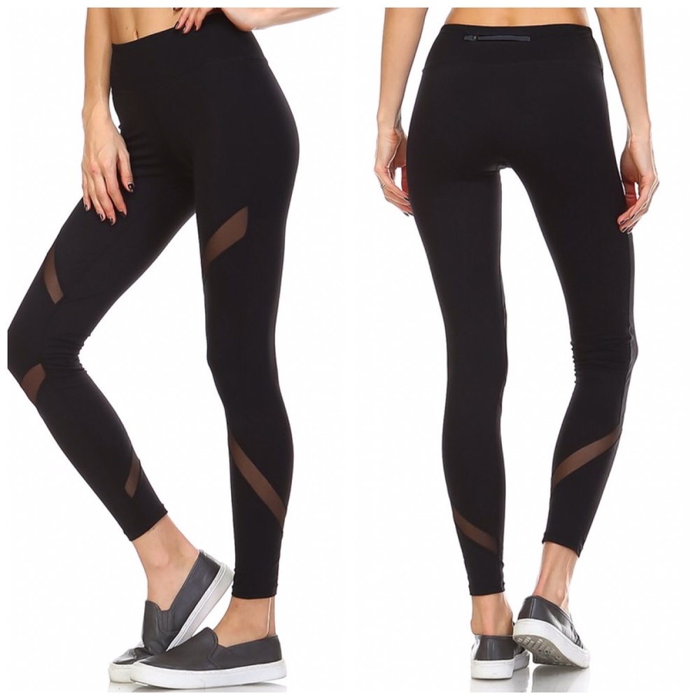 Black mesh active leggings
